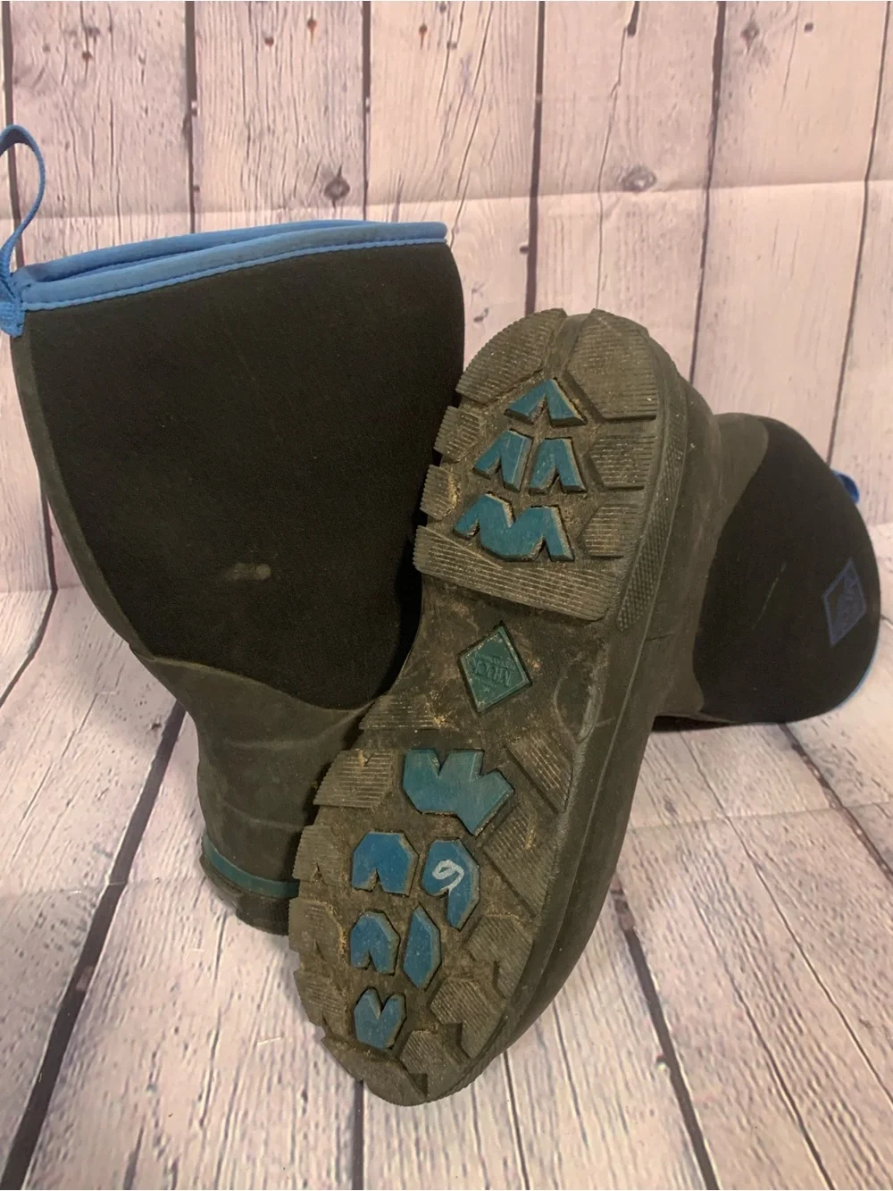 Muck Boot Kids Element Waterproof Mid Calf Boots Black Blue Sz 7 Outdoor Casual
